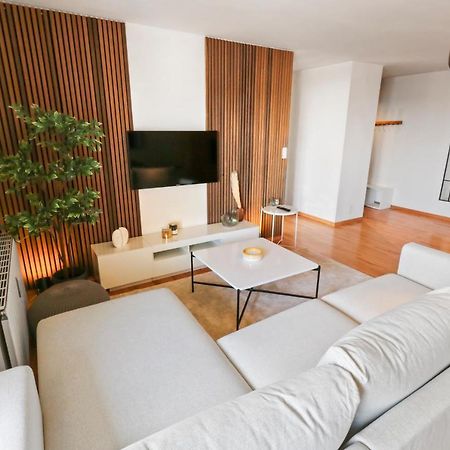 Logement Chaleureux Au Coeur De La Station Crans-Montana Ngoại thất bức ảnh