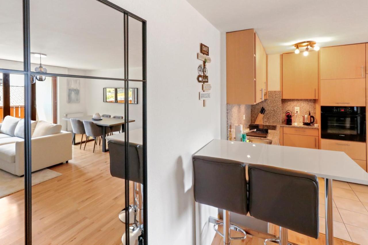 Logement Chaleureux Au Coeur De La Station Crans-Montana Ngoại thất bức ảnh