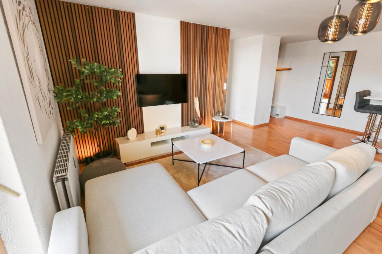Logement Chaleureux Au Coeur De La Station Crans-Montana Ngoại thất bức ảnh